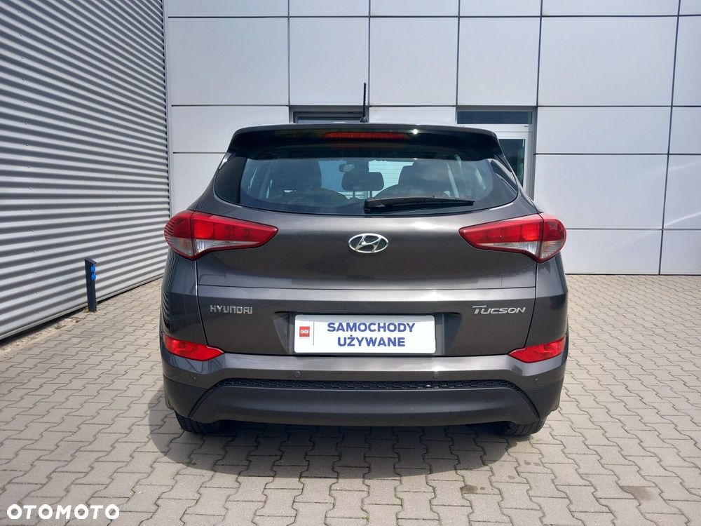 Hyundai Tucson 1.6 GDI BlueDrive Comfort 2WD - 9