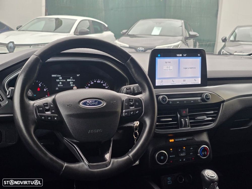 Ford Focus SW 1.0 EcoBoost Active - 18