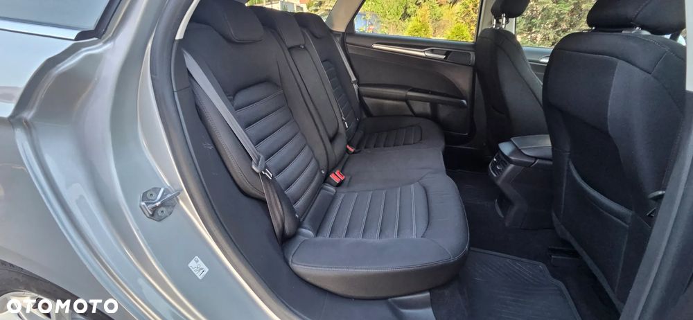 Ford Mondeo 2.0 EcoBlue Business Edition - 34