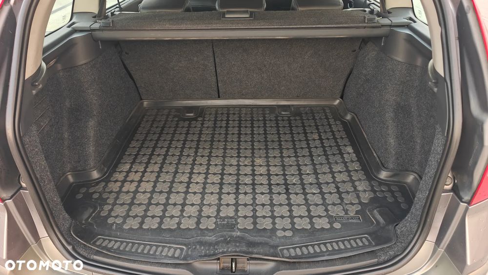Renault Megane 1.6 Privilege - 29