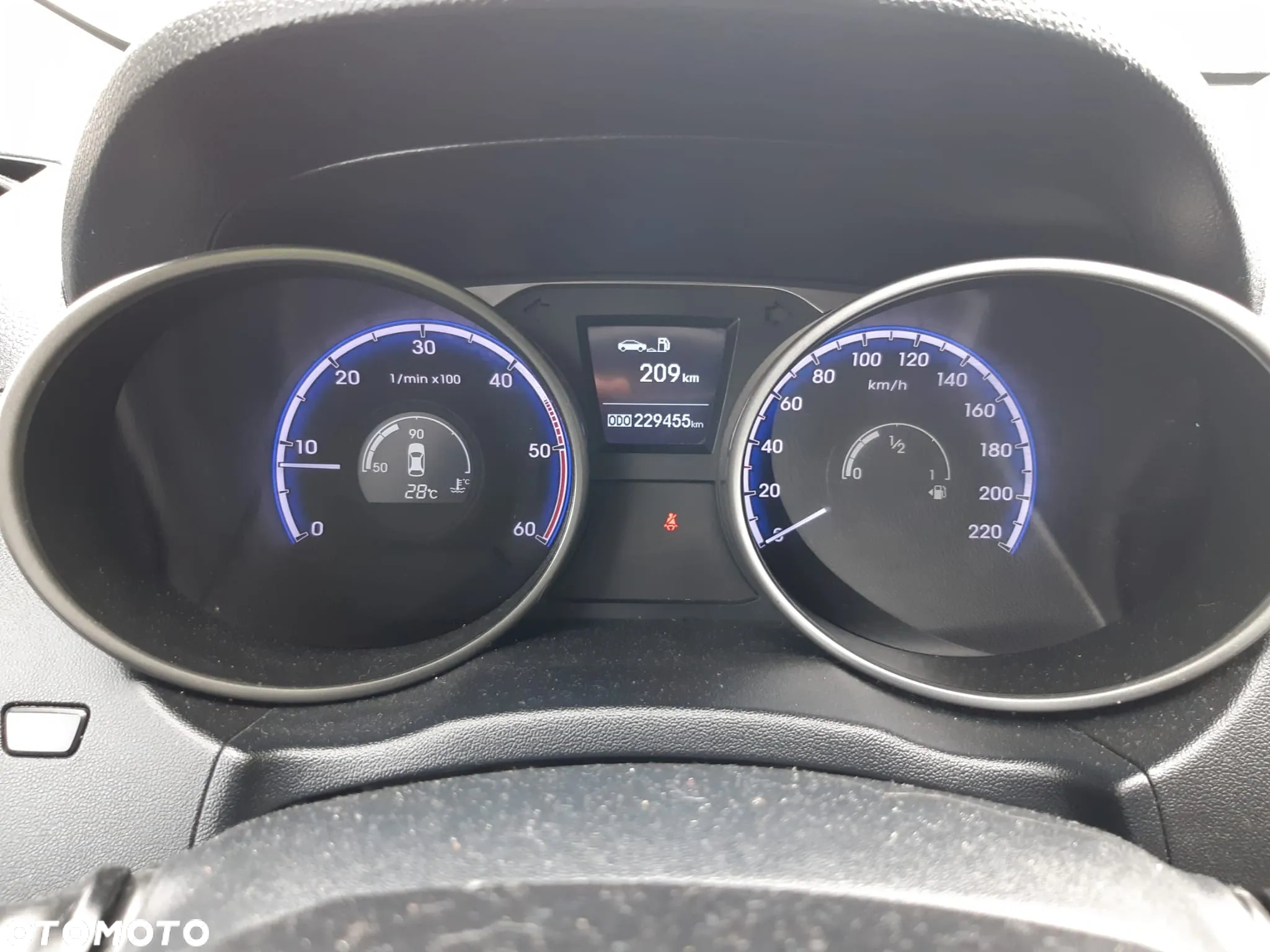 Hyundai ix35 - 8