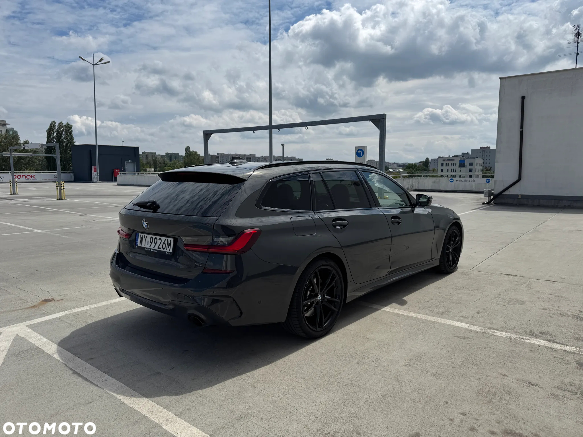 BMW Seria 3 330i xDrive M Sport sport - 4