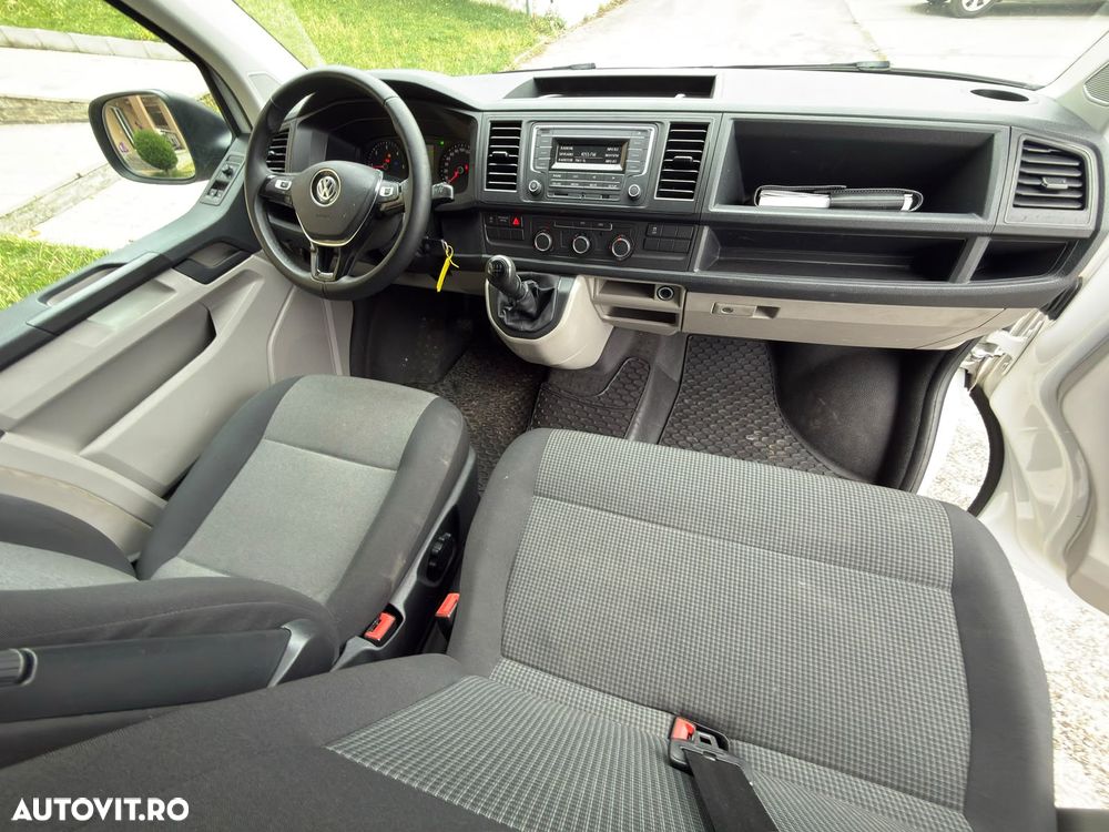 Volkswagen Transporter - 2
