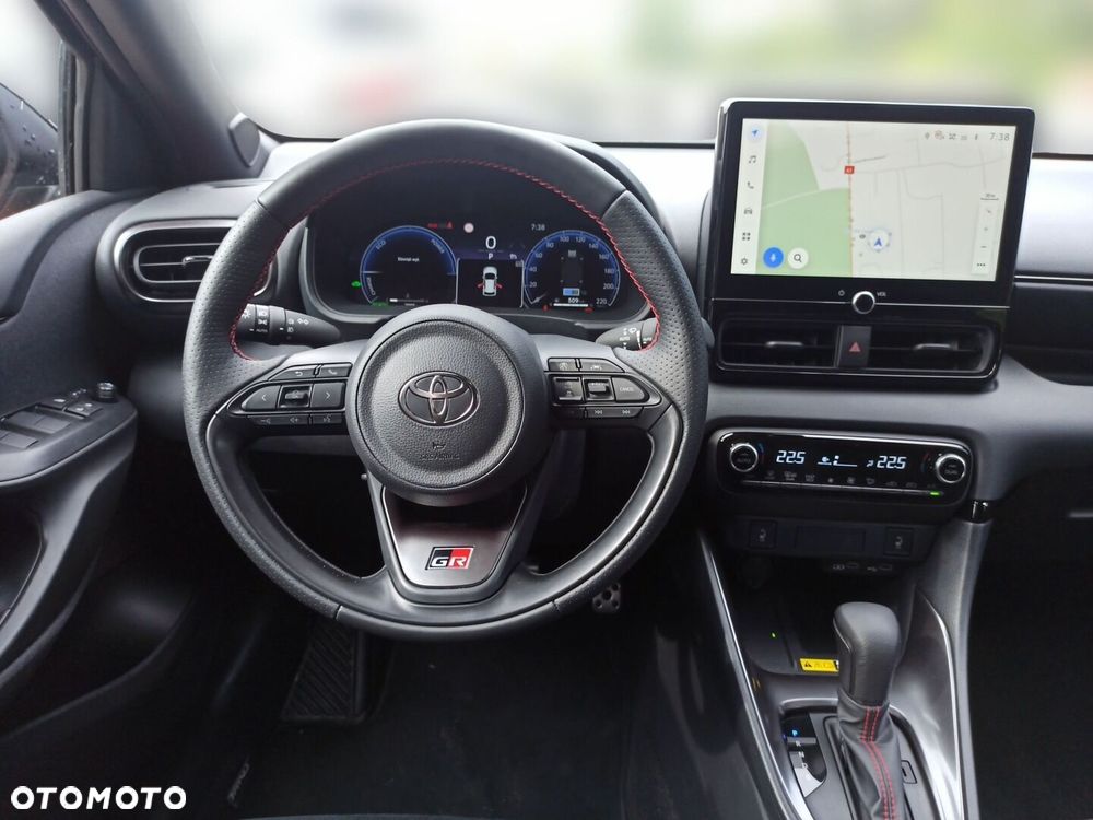Toyota Yaris - 18