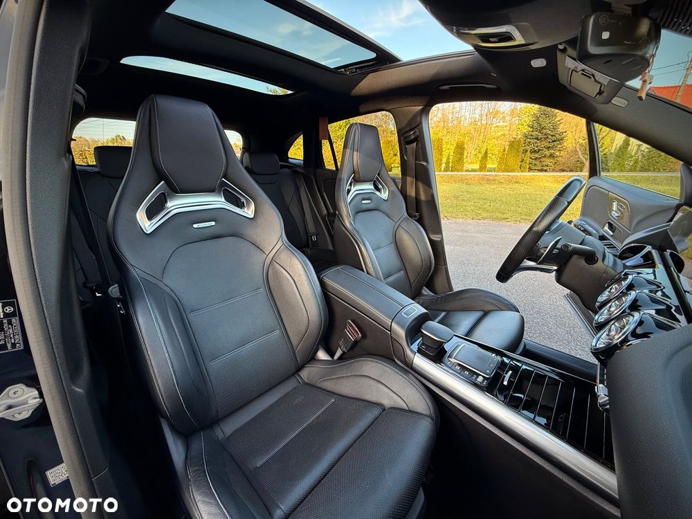 Mercedes-Benz GLA AMG 35 4-Matic - 16