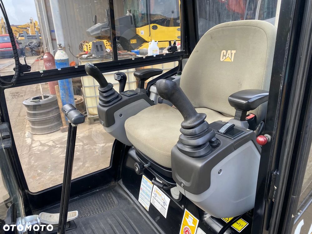 Caterpillar CAT 301.7D, 2018 ROK, 1760 MTH, Z NIEMIEC, DŁUŻSZY ZASIĘG, ROZSUWANE PODWOZIE, - 19