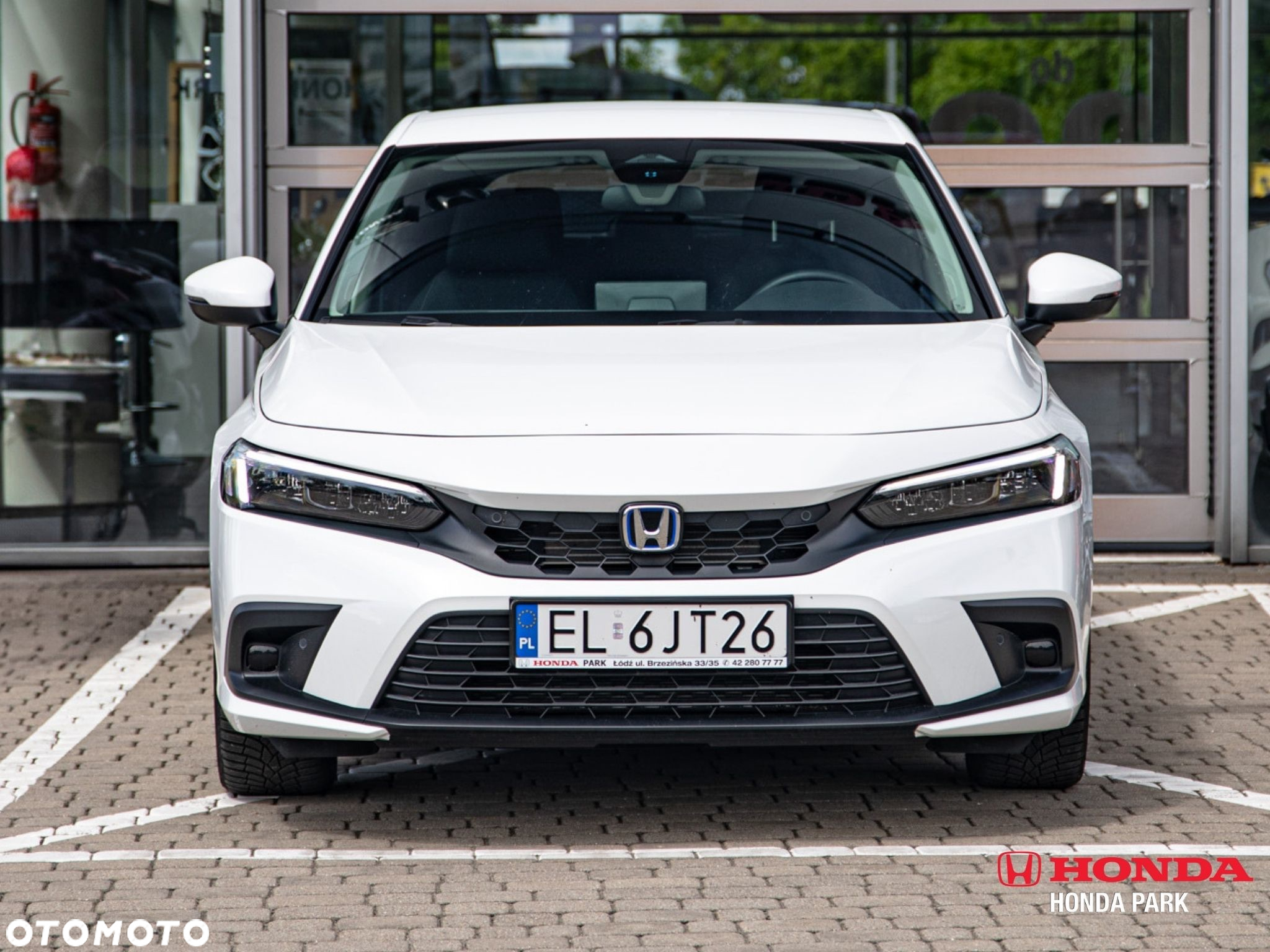 Honda Civic 2.0 i-MMD Elegance CVT - 8