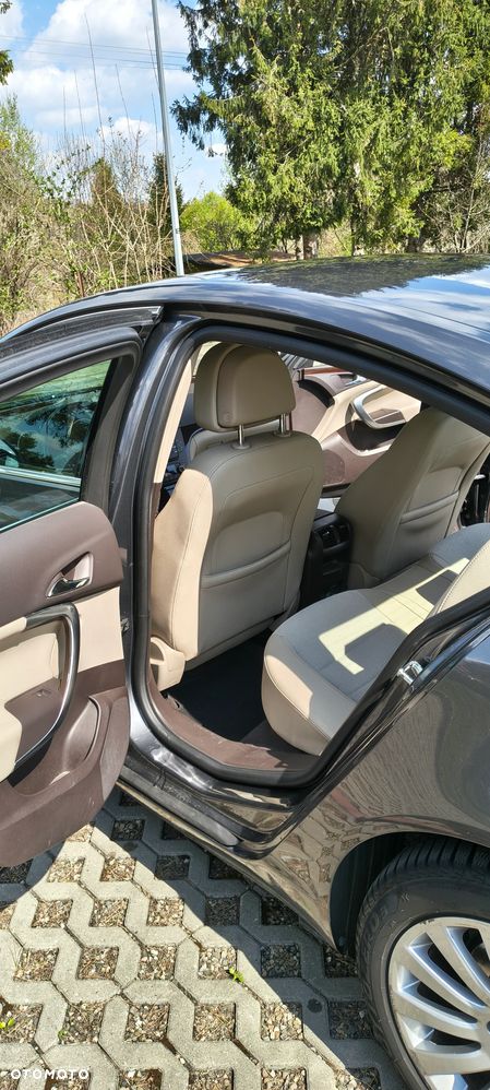 Opel Insignia 2.0 CDTI Automatik - 17