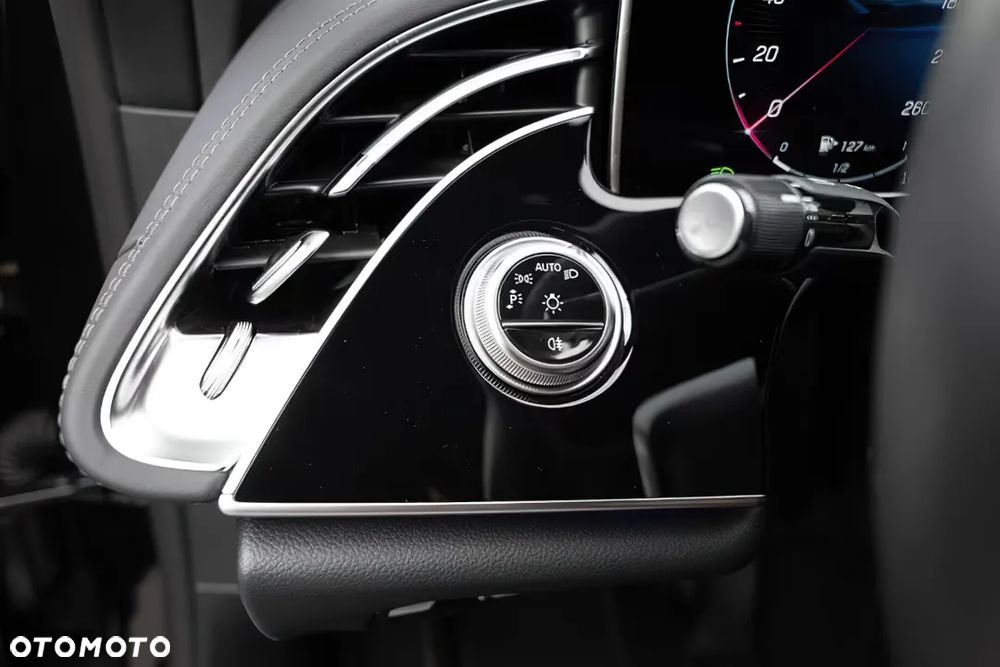 Mercedes-Benz Klasa E 220 d mHEV 4-Matic Exclusive 9G-Tronic - 14