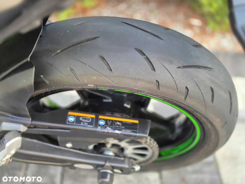 Kawasaki Z 650 - 24