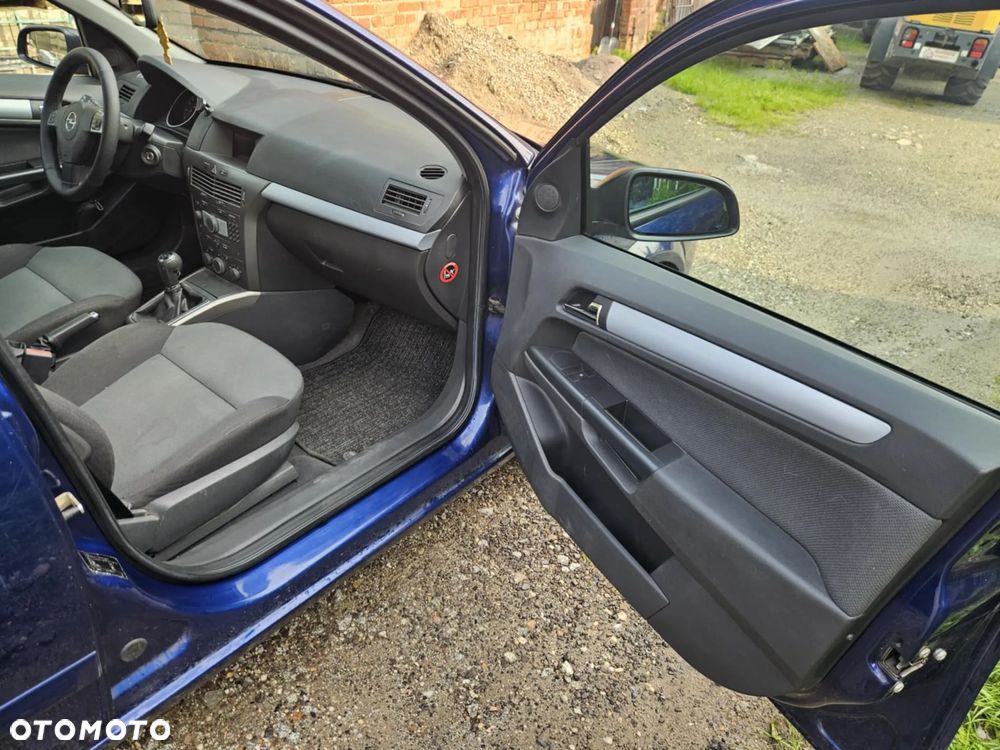 Opel Astra - 16