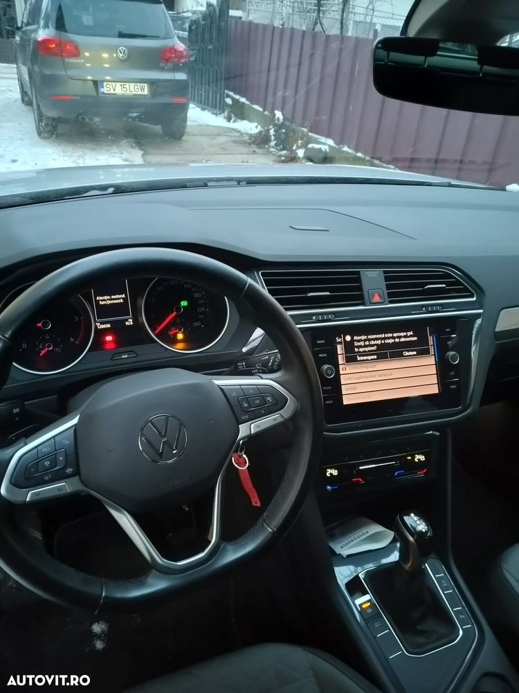 Volkswagen Tiguan - 10