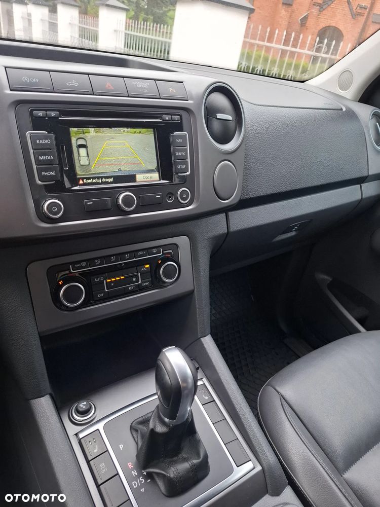 Volkswagen Amarok 2.0 BiTDI Autm Highline - 19