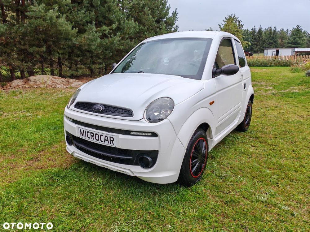 Microcar M.GO - 1
