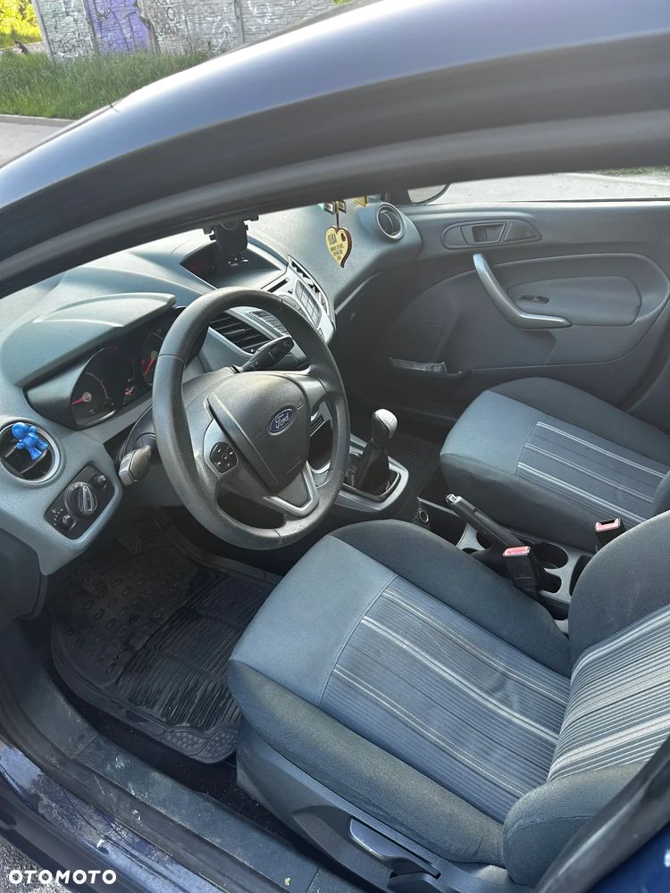 Ford Fiesta 1.6 TDCi Trend - 9