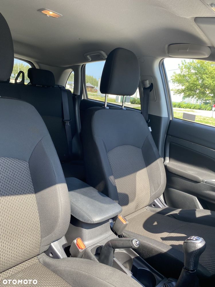 Mitsubishi ASX 2.0 Inform - 12