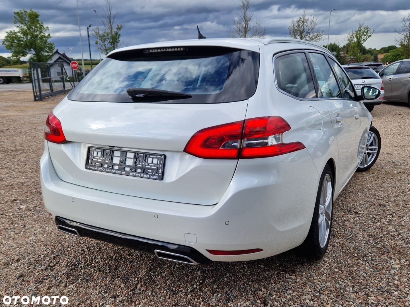 Peugeot 308 SW 1.6 BlueHDi Allure S&S - 25