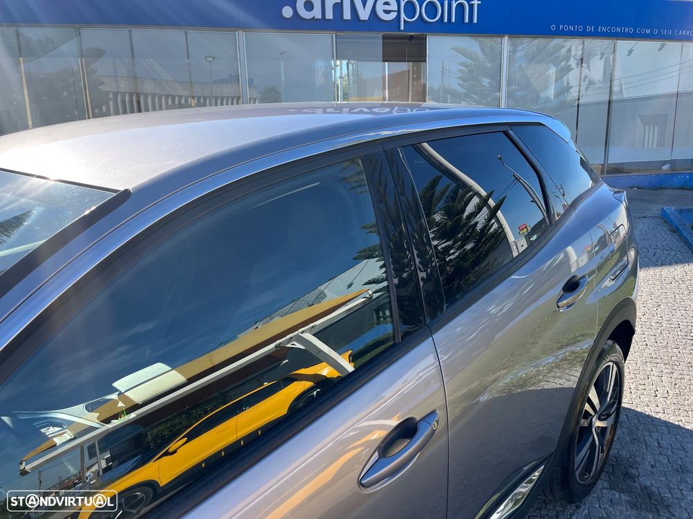Peugeot 3008 1.6 Hybrid Allure Pack e-EAT8 - 22