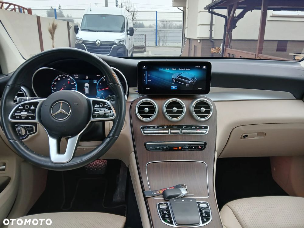 Mercedes-Benz GLC 300 4Matic 9G-TRONIC - 11