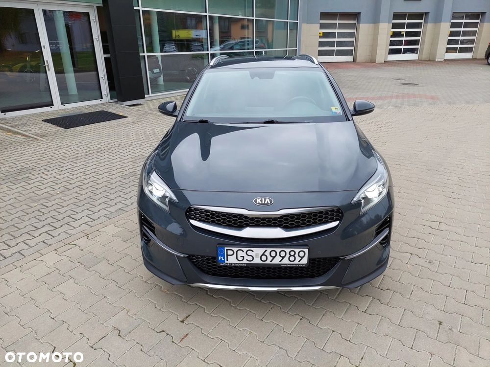 Kia XCeed 1.5 T-GDI Business Line DCT - 8