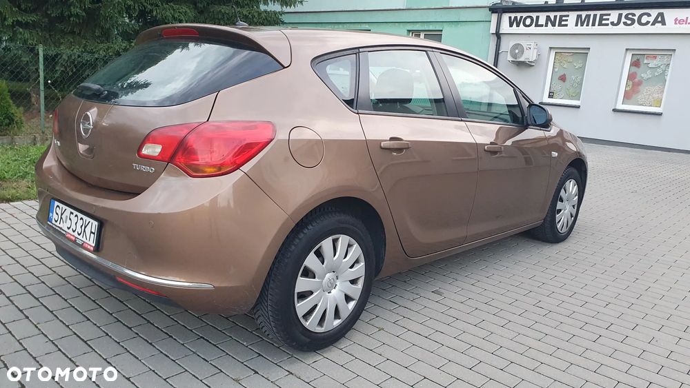 Opel Astra - 17
