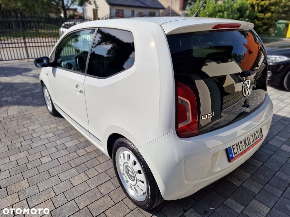 Volkswagen up! 1.0 black - 6