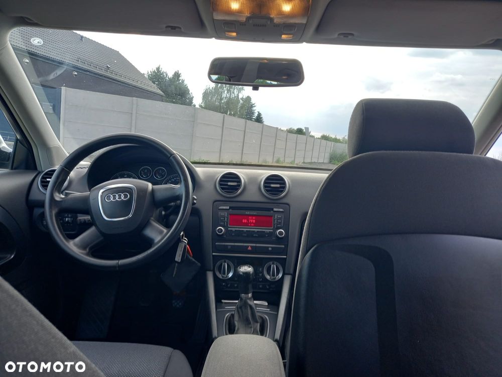 Audi A3 3-drzwiowe 1.6 Limited Edition - 9