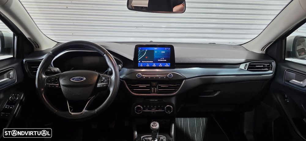Ford Focus SW 1.5 TDCi EcoBlue Active - 12