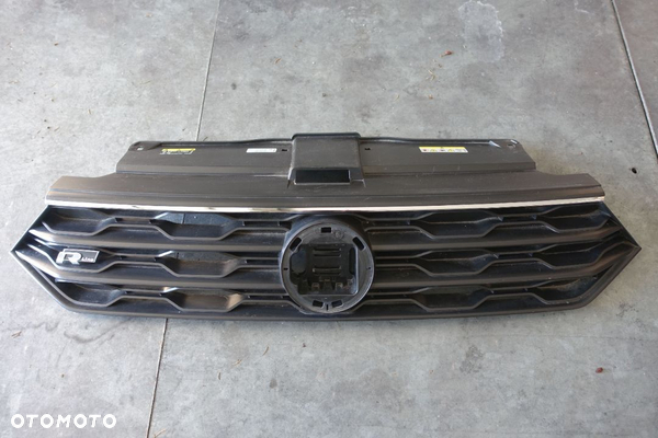 ATRAPA GRILL VW T-ROC RLINE  2GA