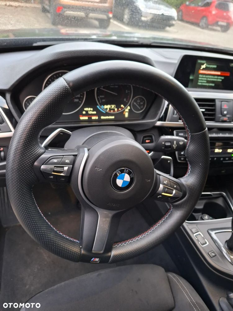 BMW Seria 3 320d Sport Line Shadow sport - 14