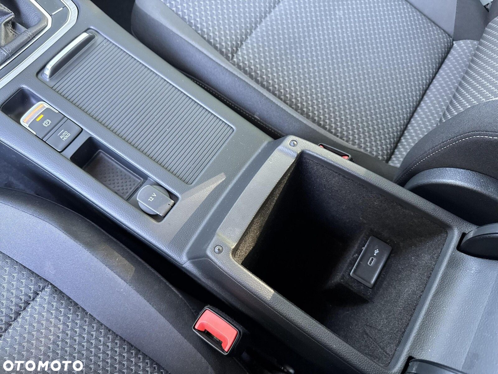 Volkswagen Passat 2.0 TDI EVO Essence - 31