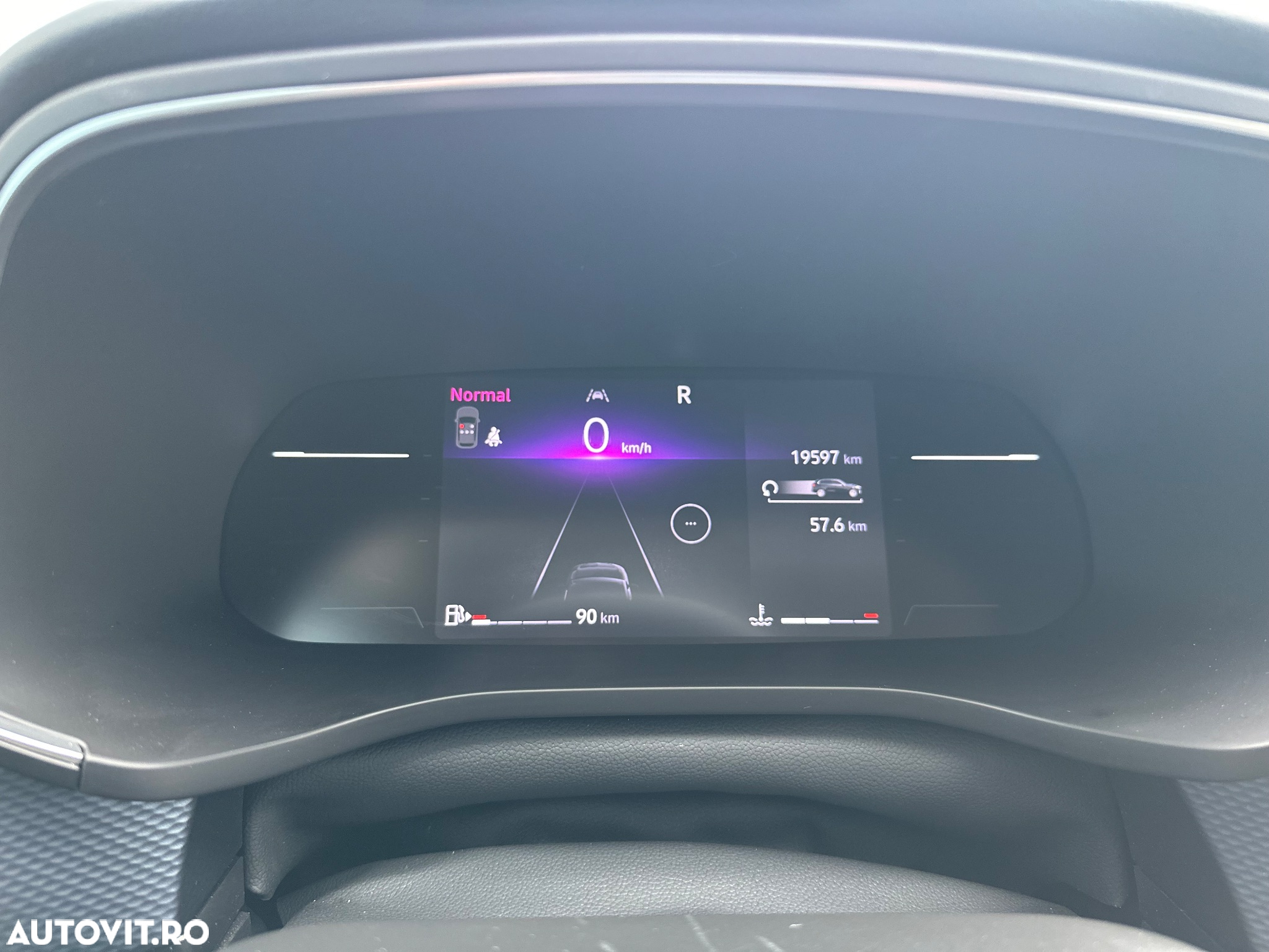 Renault Arkana MHEV 140 EDC Evolution - 9