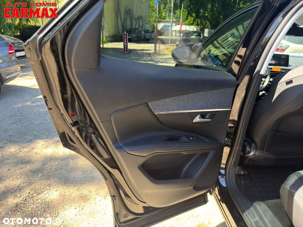 Peugeot 3008 - 13