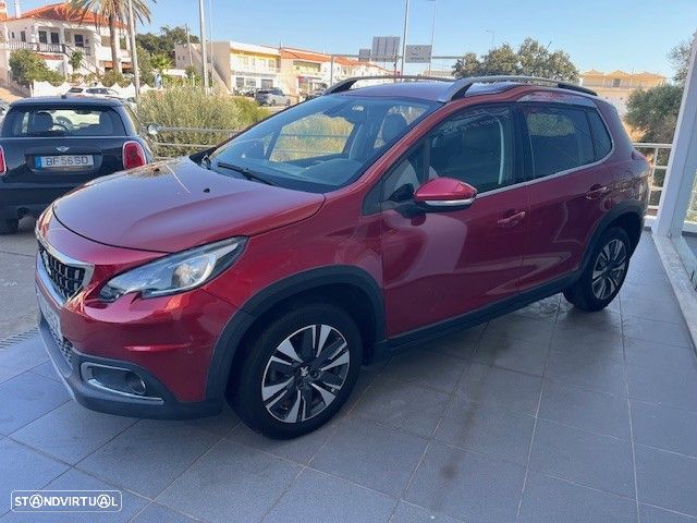 Peugeot 2008 1.2 PureTech Allure - 2