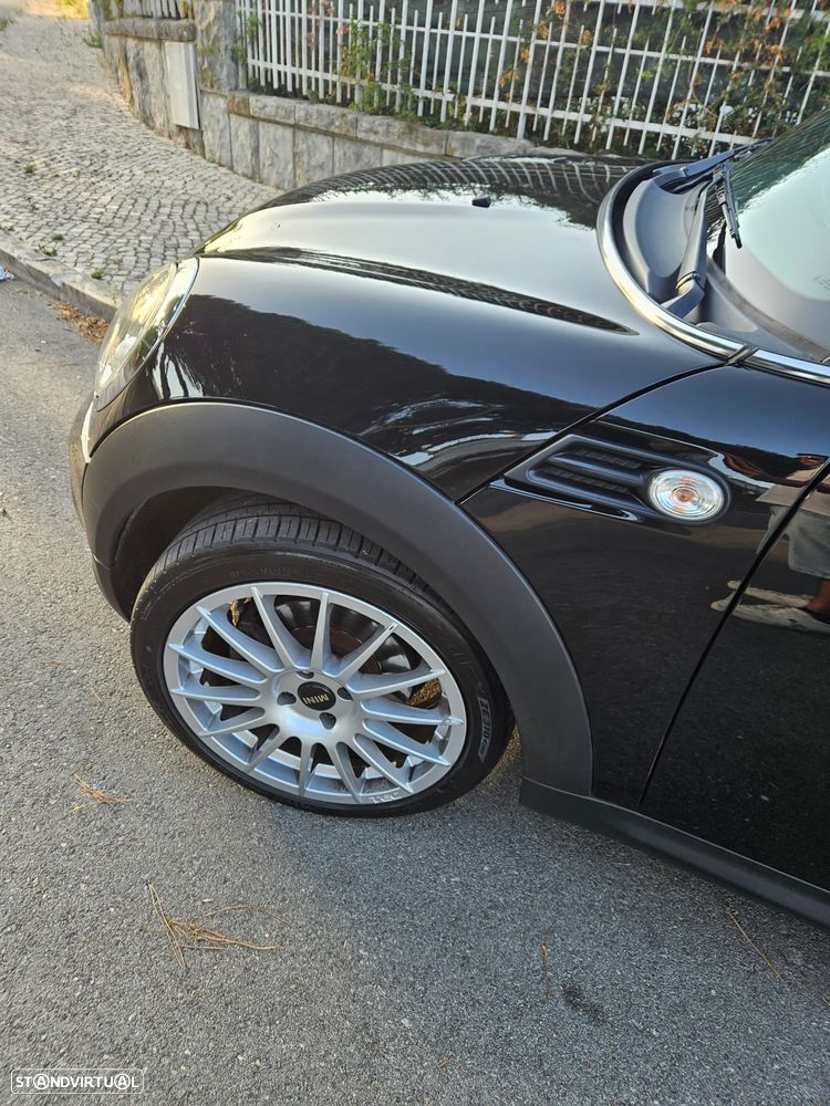 MINI Cabrio One - 2