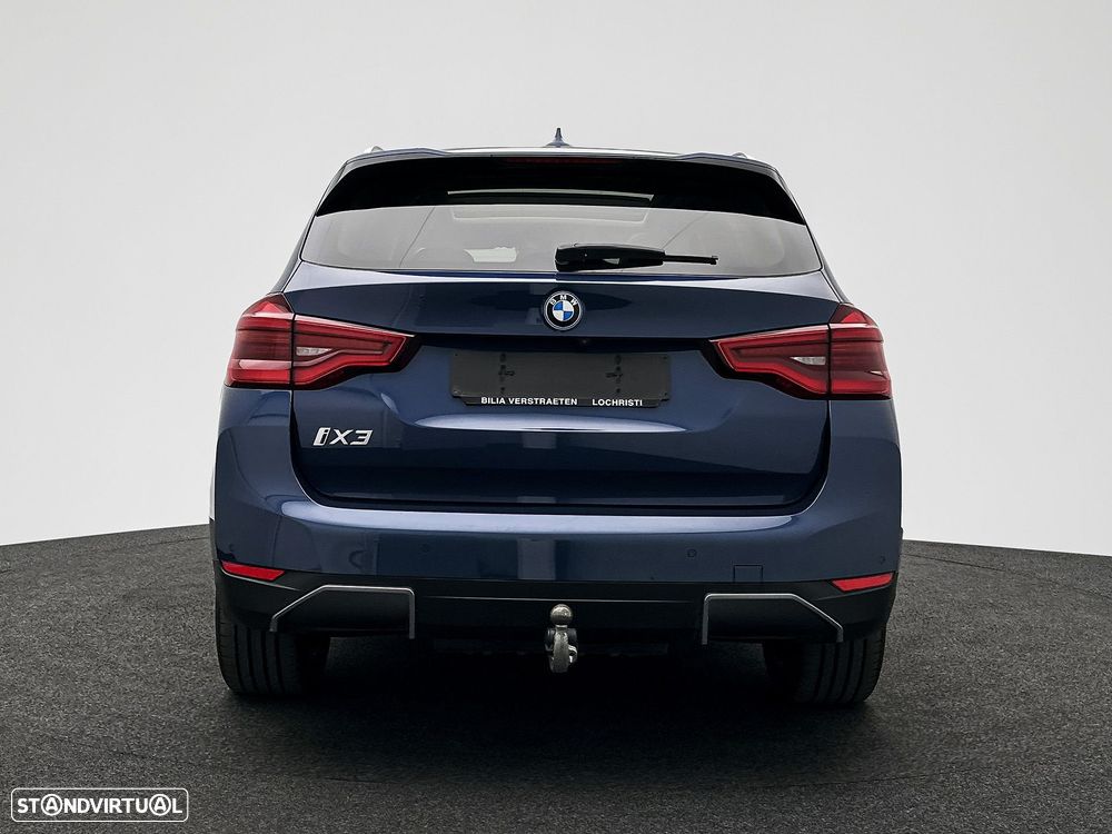 BMW iX3 Impressive - 8