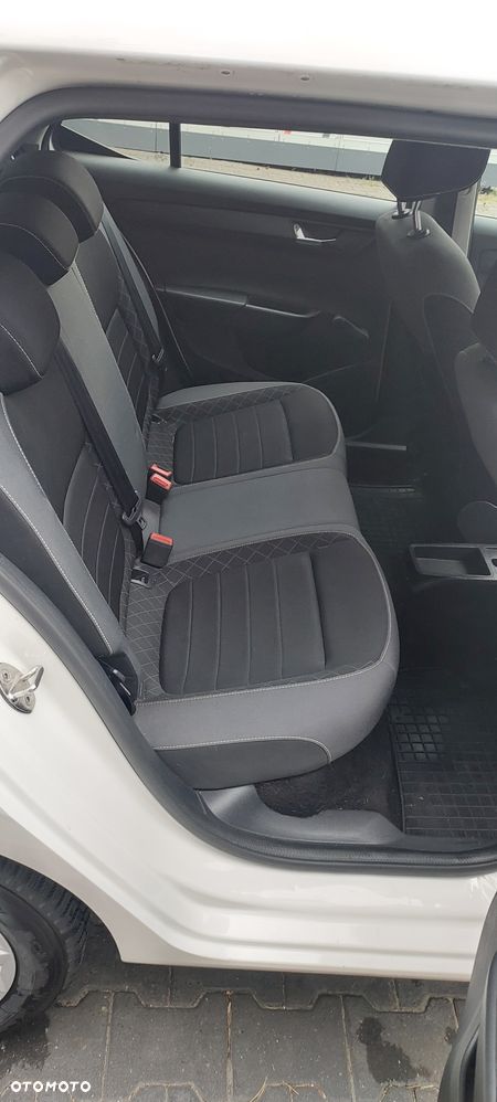 Skoda Fabia 1.0 TSI Active - 7