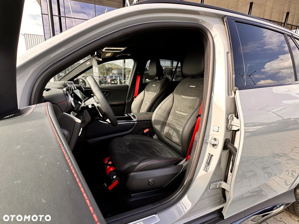 Mercedes-Benz GLC - 9
