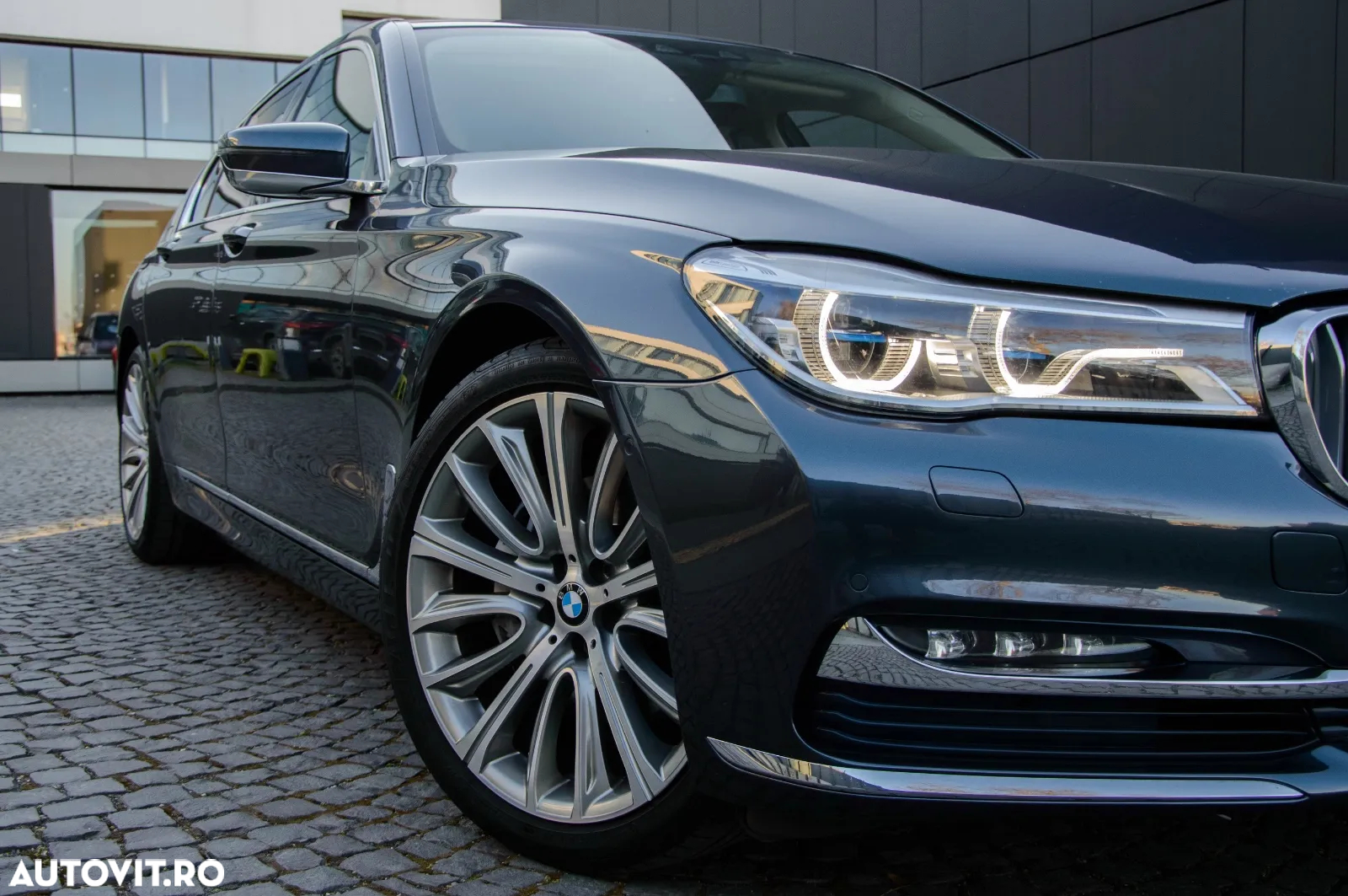 BMW Seria 7 740d xDrive - 6