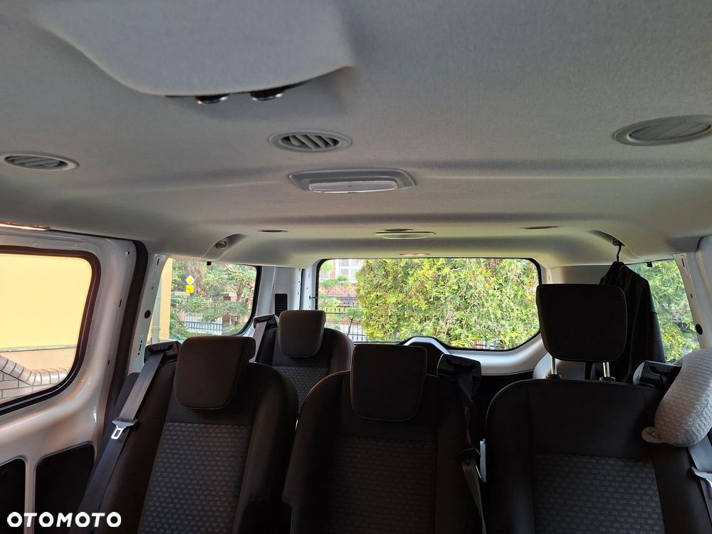 Ford Tourneo Courier - 11