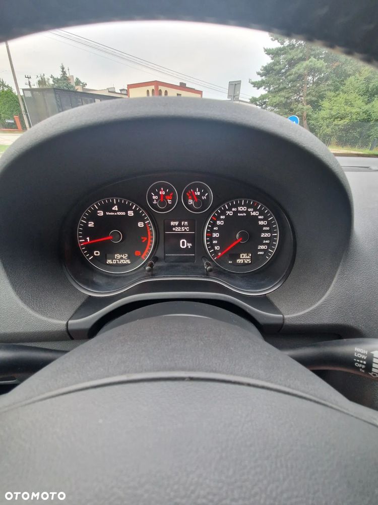 Audi A3 Sportback 1.6 Attraction - 10