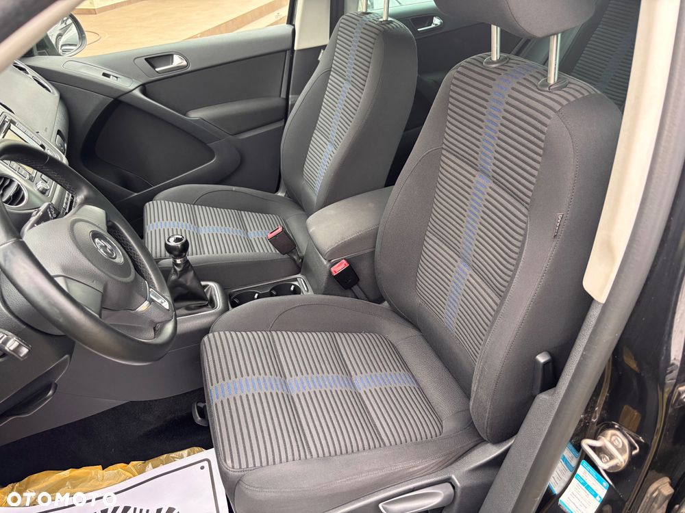 Volkswagen Tiguan - 10