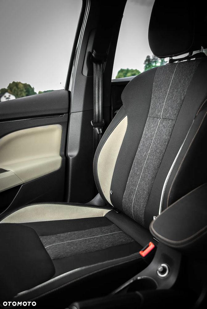 Skoda Kamiq 1.0 TSI Style - 21