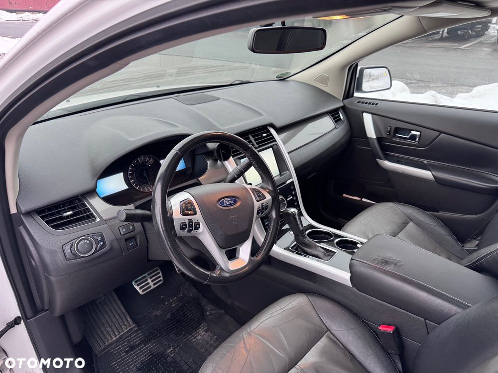 Ford Edge - 2