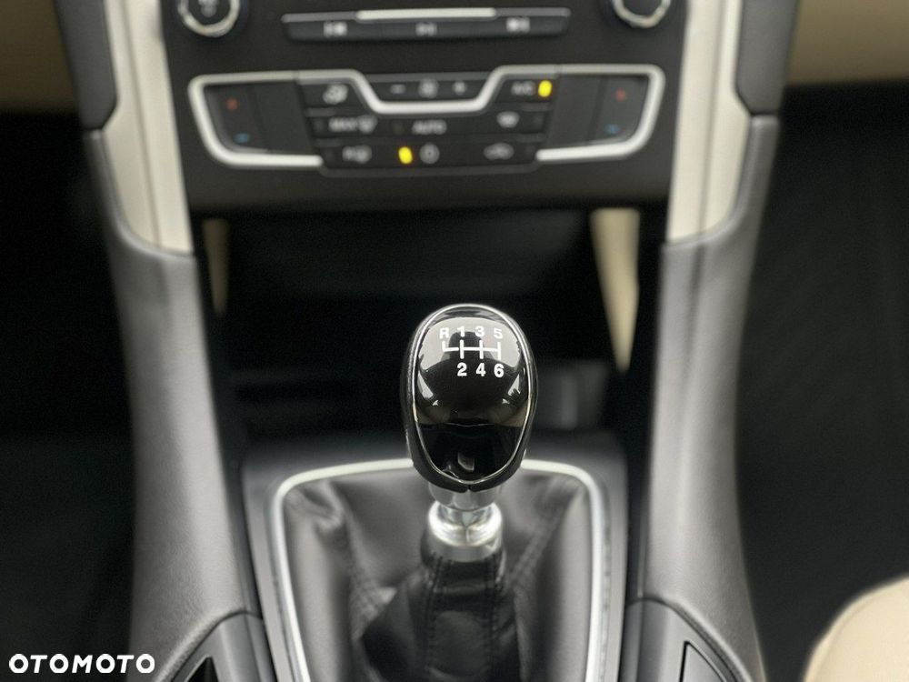 Ford Mondeo 2.0 EcoBlue Trend - 21