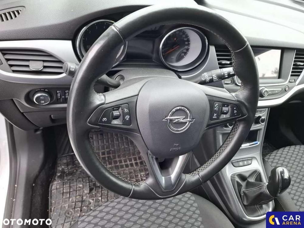 Opel Astra - 17