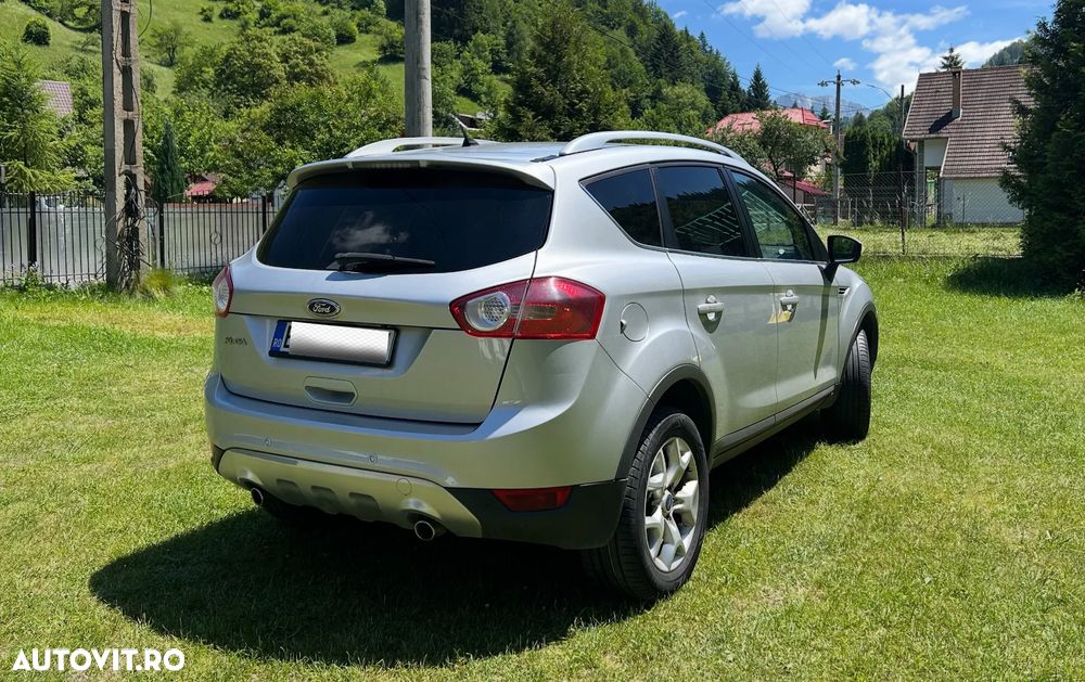 Ford Kuga - 4