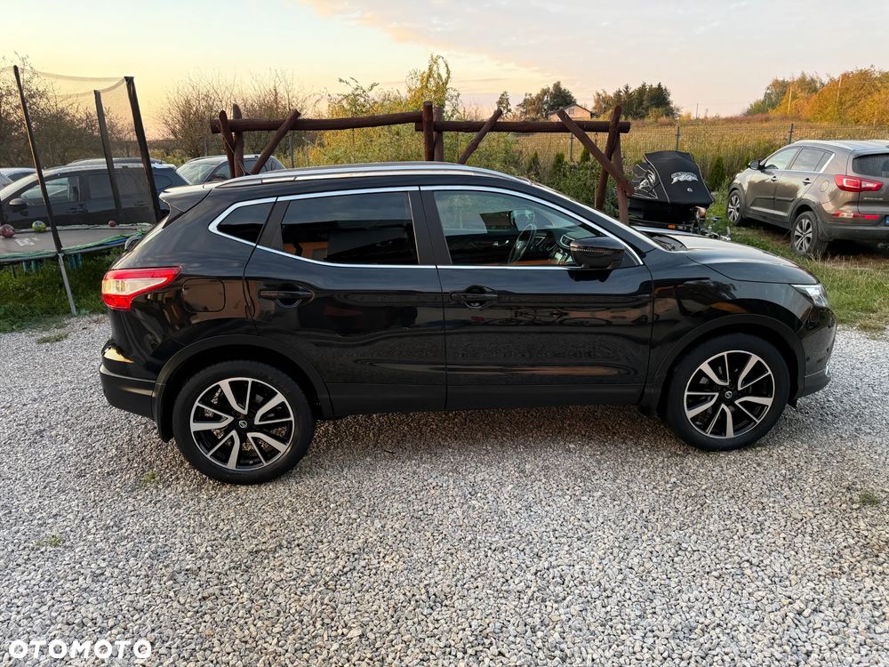 Nissan Qashqai 1.6 DIG-T TEKNA+ - 10