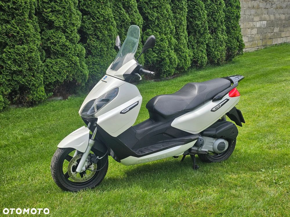Piaggio X7 - 1