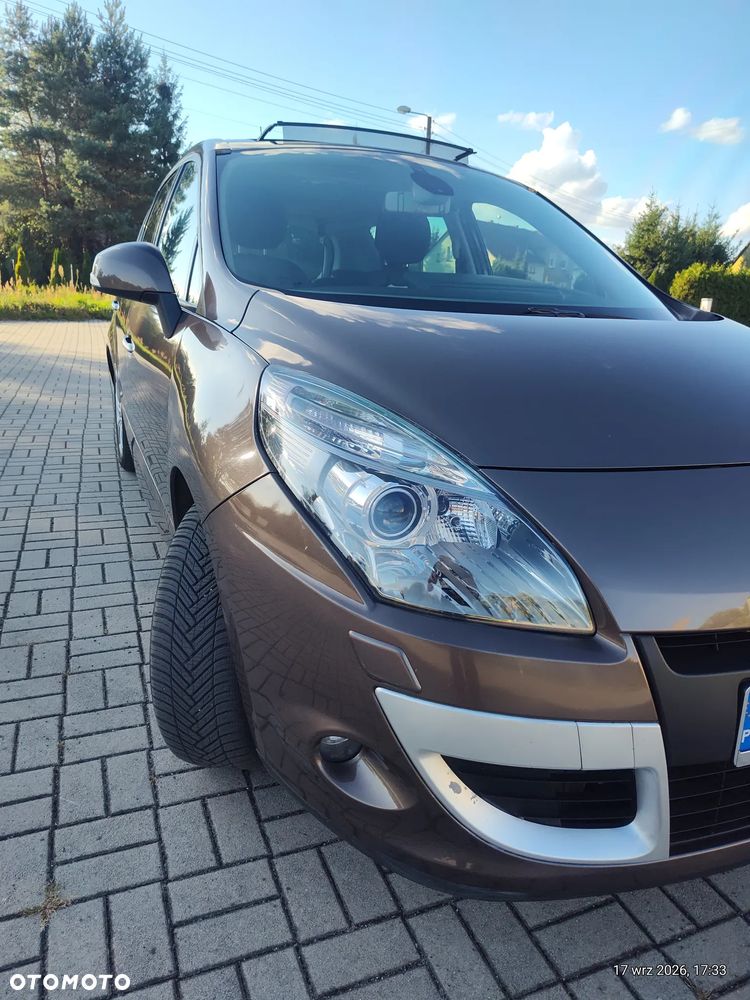 Renault Scenic 2.0 16V Privilege CVT - 6